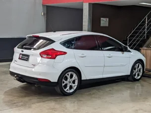 Foto 6 - Ford Focus Hatch Focus Hatch SE Plus 2.0 PowerShift automático