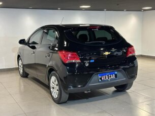 Foto 4 - Chevrolet Onix Onix 1.4 LT SPE/4 (Aut) automático