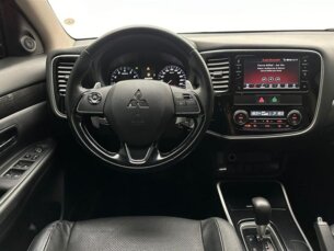 Foto 8 - Mitsubishi Outlander Outlander 2.0  5L CVT automático