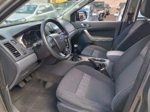 Foto 8 - Ford Ranger (Cabine Dupla) Ranger 2.5 Flex 4x2 CD XLT manual
