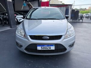 Foto 3 - Ford Focus Hatch Focus Hatch GLX 2.0 16V Duratec manual
