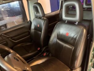 Foto 8 - Suzuki Jimny Jimny 4x4 1.3 16V manual