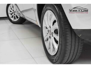 Foto 6 - Fiat Idea Idea Attractive 1.4 8V (Flex) manual