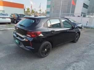 Foto 5 - Chevrolet Onix Onix 1.0 LT manual
