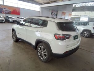 Foto 5 - Jeep Compass Compass 1.3 T270 Longitude automático
