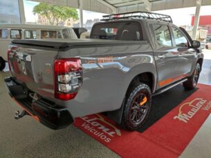 Foto 3 - Mitsubishi L200 Triton L200 Triton Sport 2.4 D HPE 4WD (Aut) automático