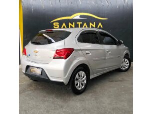 Foto 6 - Chevrolet Onix Onix 1.0 LT SPE/4 manual