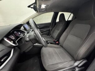 Foto 8 - Chevrolet Onix Onix 1.0 LT manual