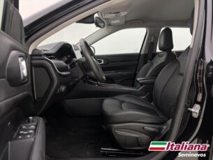 Foto 9 - Jeep Compass Compass 1.3 T270 Sport automático