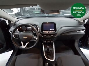 Foto 4 - Chevrolet Onix Onix 1.0 LT manual