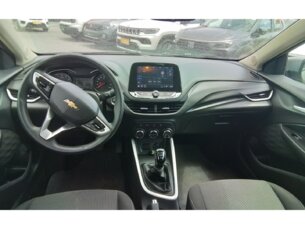 Foto 9 - Chevrolet Onix Onix 1.0 LT manual