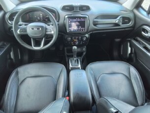 Foto 9 - Jeep Renegade Renegade 1.3 T270 Longitude automático