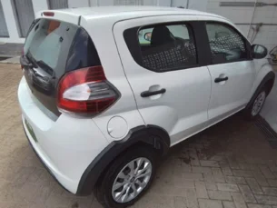 Foto 4 - Fiat Mobi Mobi 1.0 Like manual