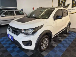 Foto 3 - Fiat Mobi Mobi 1.0 Trekking manual