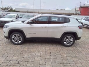 Foto 3 - Jeep Compass Compass 1.3 T270 Longitude automático