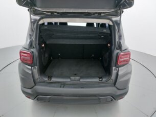 Foto 9 - Jeep Renegade Renegade 1.3 T270 Longitude automático