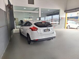 Foto 6 - Ford Focus Sedan Focus Fastback Titanium Plus 2.0 PowerShift automático