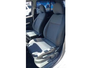 Foto 6 - Volkswagen Fox Fox Plus 1.6 8V (Flex) manual