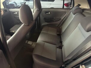 Foto 5 - Volkswagen Fox Fox 1.6 VHT BlueMotion (Flex) 4p manual
