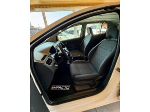 Foto 7 - Volkswagen Fox Fox 1.0 TEC (Flex) 4p manual