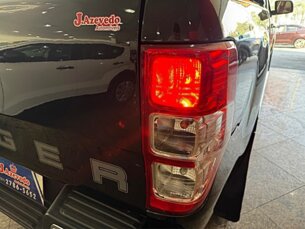 Foto 8 - Ford Ranger (Cabine Dupla) Ranger 2.5 Flex 4x2 CD XLT manual