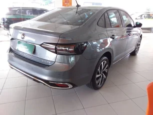 Foto 5 - Volkswagen Virtus Virtus 1.0 200 TSI Highline (Aut) automático