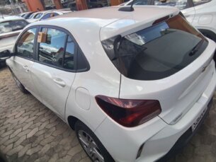 Foto 5 - Chevrolet Onix Onix 1.0 LT manual