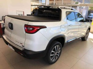 Foto 4 - Fiat Toro Toro 2.0 TDI Volcano 4WD (Aut) automático