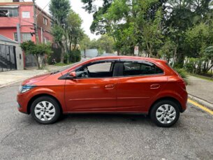 Foto 8 - Chevrolet Onix Onix 1.4 LTZ SPE/4 manual