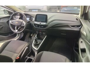 Foto 5 - Chevrolet Onix Onix 1.0 LT manual