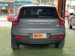 Foto 5 - Volvo XC40 XC40 Recharge Plug-in Hybrid R-Design automático