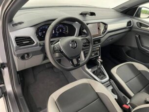 Foto 10 - Volkswagen T-Cross T-Cross 1.0 200 TSI Comfortline (Aut) automático