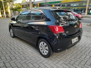 Foto 4 - Chevrolet Onix Onix 1.0 LT SPE/4 manual