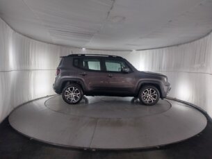 Foto 6 - Jeep Renegade Renegade 1.3 T270 Longitude automático