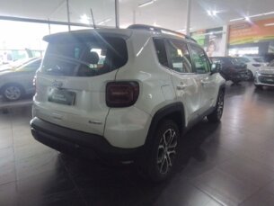 Foto 6 - Jeep Renegade Renegade 1.3 T270 Longitude automático