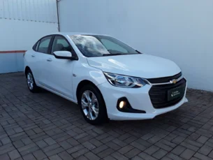 Foto 8 - Chevrolet Onix Onix 1.0 Turbo LTZ (Aut) automático