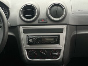 Foto 6 - Volkswagen Gol Gol 1.0 TEC Comfortline (Flex) 4p manual