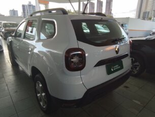 Foto 3 - Renault Duster Duster 1.6 Intense CVT automático