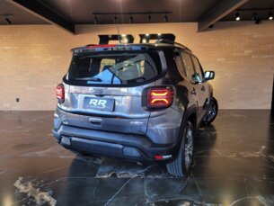 Foto 4 - Jeep Renegade Renegade 1.3 T270 Longitude automático