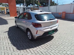 Foto 4 - Chevrolet Onix Onix 1.0 manual
