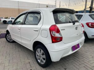 Foto 5 - Toyota Etios Hatch Etios XS 1.5 (Flex) manual