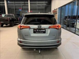 Foto 5 - Toyota RAV4 RAV4 2.0 CVT automático