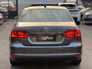 Foto 6 - Volkswagen Jetta Jetta 2.0 TSI Highline DSG automático
