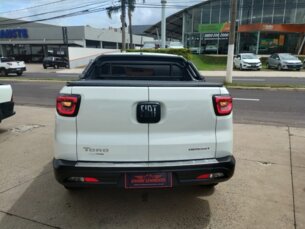 Foto 5 - Fiat Toro Toro Endurance 1.8 automático