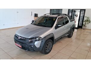 Foto 1 - Fiat Strada Strada 1.8 CD Adventure manual