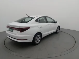 Foto 5 - Hyundai HB20S HB20S 1.0 Comfort Plus manual