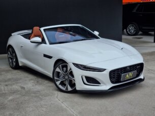 Foto 2 - Jaguar F-TYPE F-TYPE 2.0 p300 R-Dynamic Cabrio automático