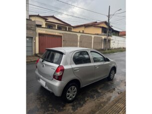 Foto 5 - Toyota Etios Hatch Etios X 1.3 (Flex) manual