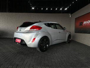 Foto 3 - Hyundai Veloster Veloster 1.6 16V (aut) automático