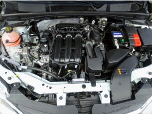 Foto 7 - Chevrolet Onix Onix 1.0 LT manual